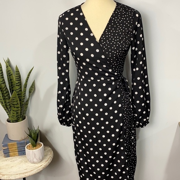 Nasty Gal wrap dress - Picture 1 of 9